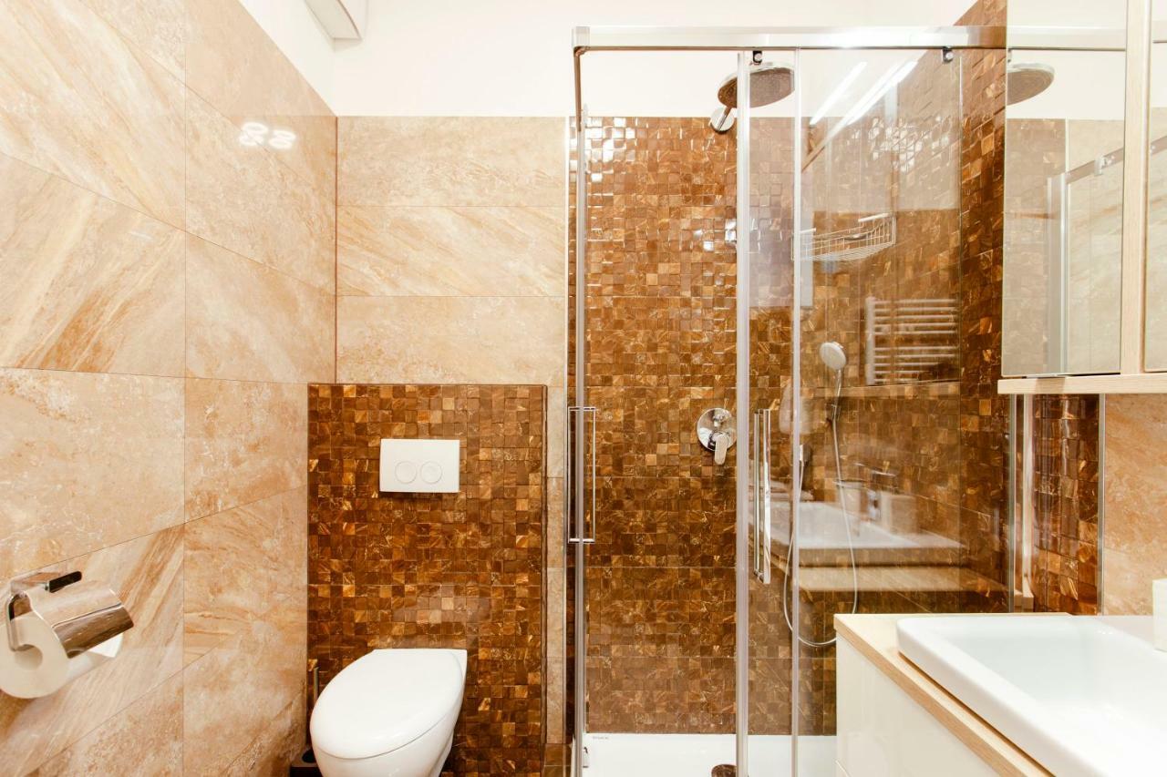 New Luxury Apartment Nives On Seaside スプリト エクステリア 写真