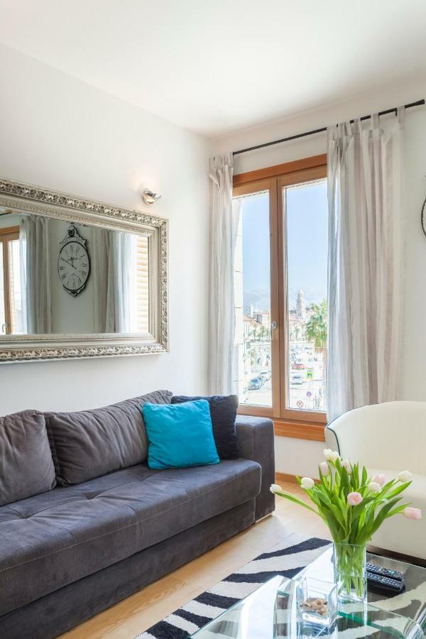 New Luxury Apartment Nives On Seaside スプリト エクステリア 写真